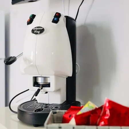 Apartment Ice